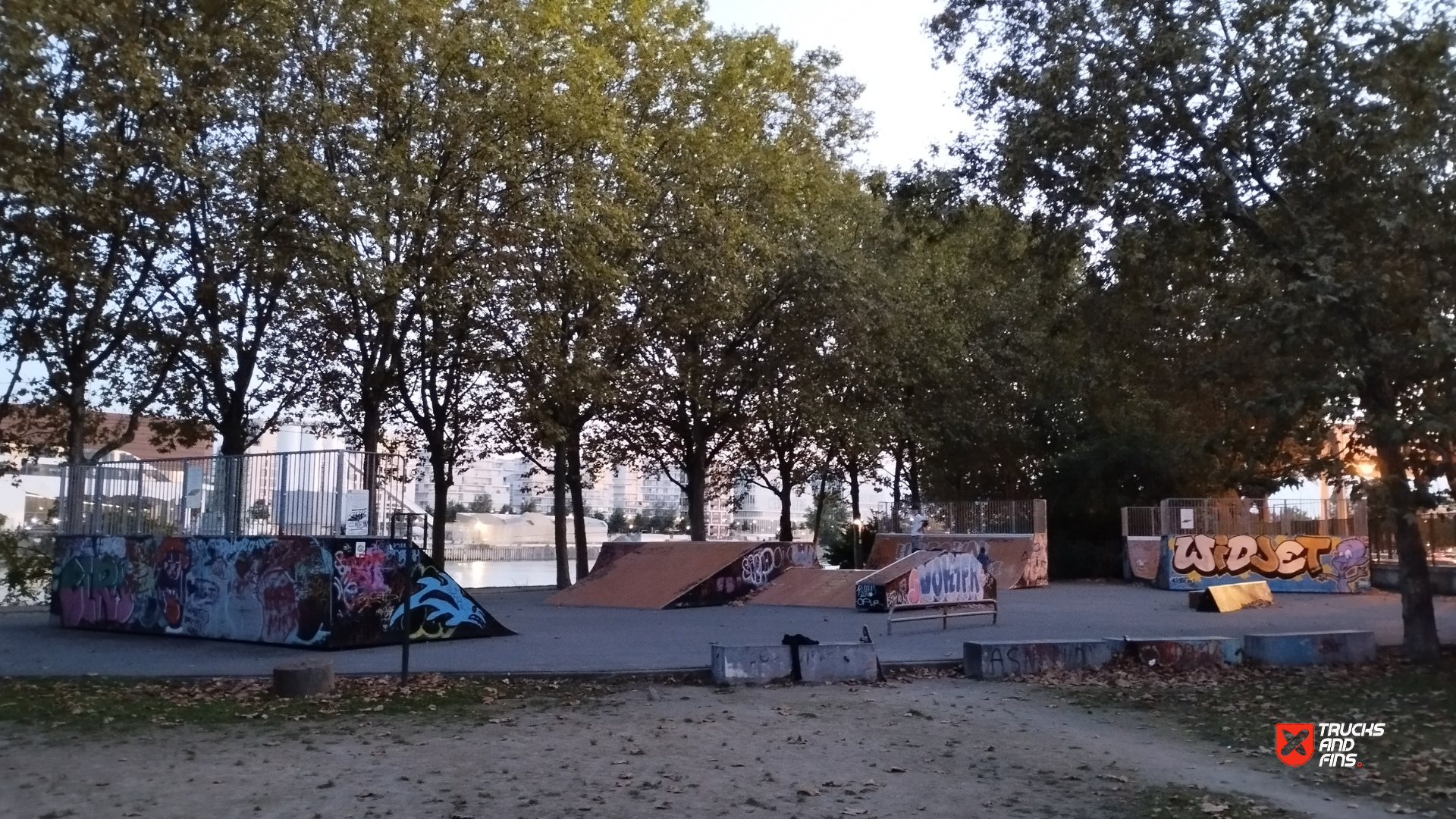 Asnières-sur-Seine skatepark